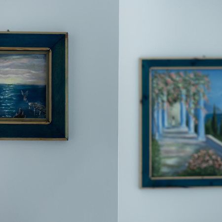 Palermonamour Art Gallery Suite Luaran gambar